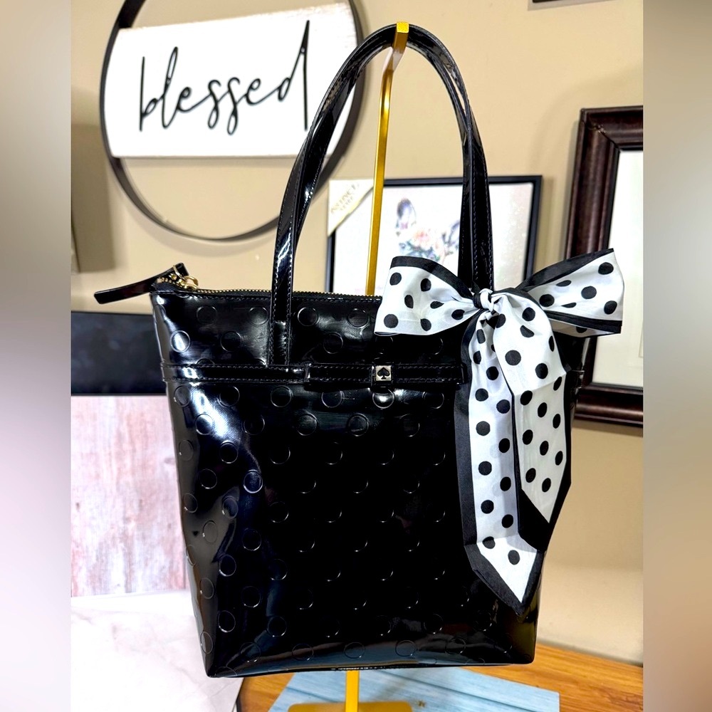 Kate Spade Black Patent Jeralyn Camellia Street Shoulder Bag - NEW with tags - Picture 3 of 16